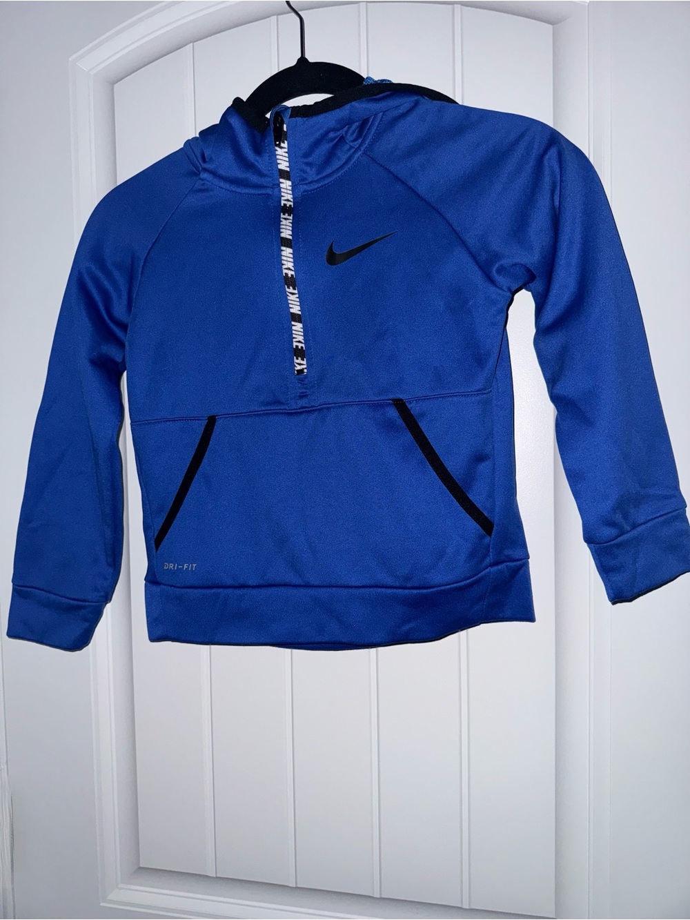Nike Dri-FIT Boys Blue 1/4 Zip Pullover Hoodie Size 7